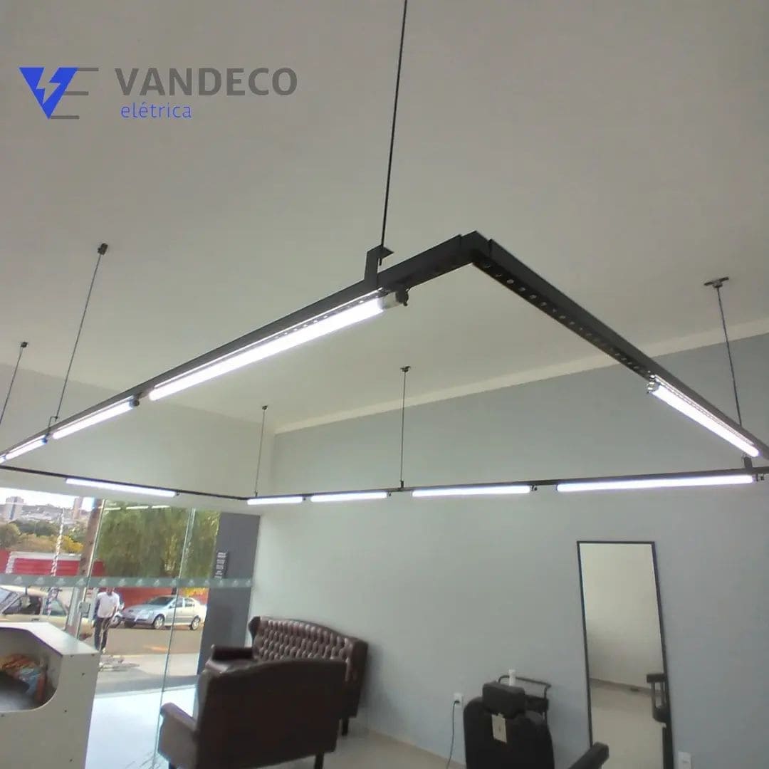 eletricista comercial em jau